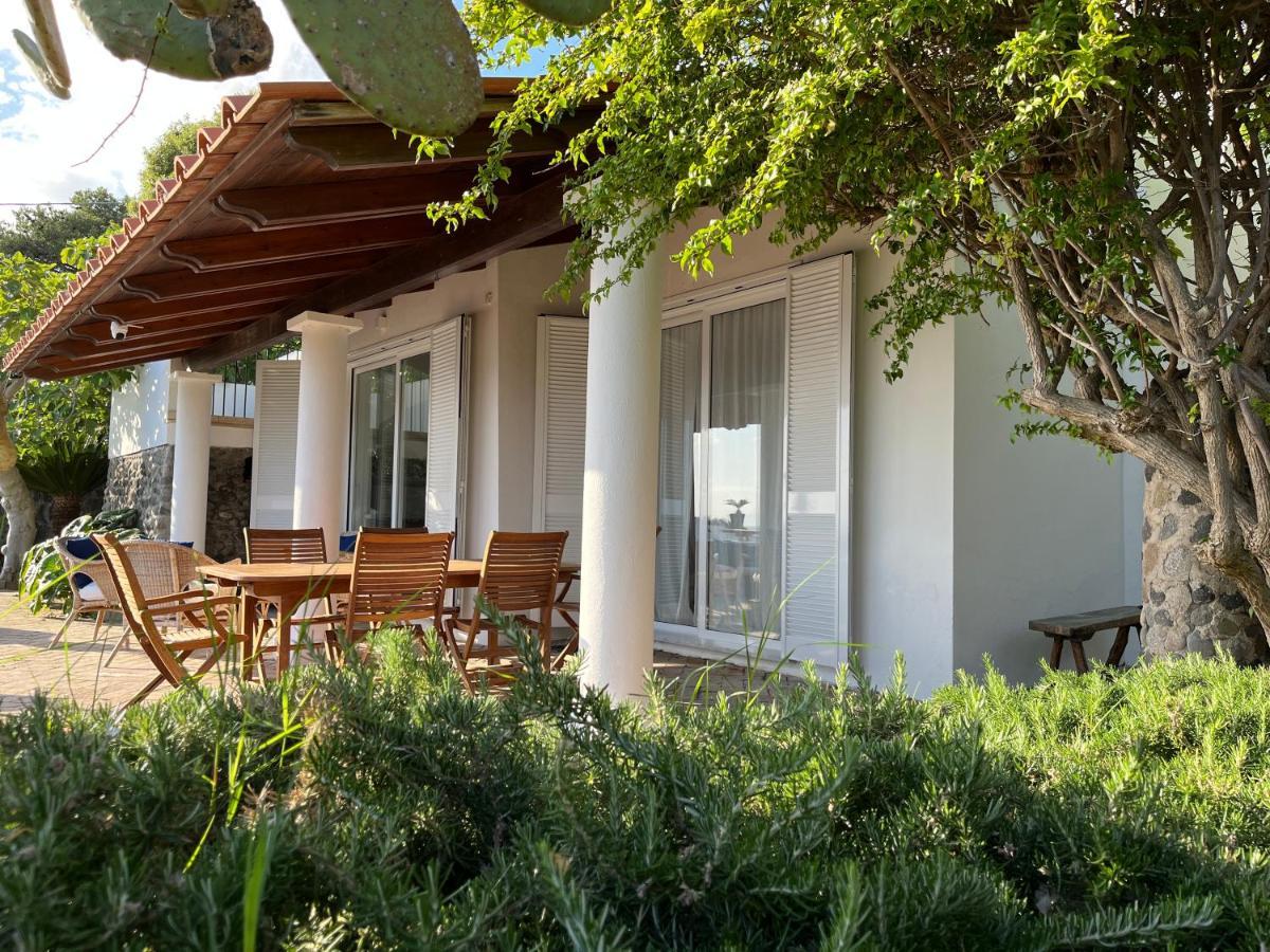 Nelinda Waterfront Accommodation Casamicciola Terme ภายนอก รูปภาพ