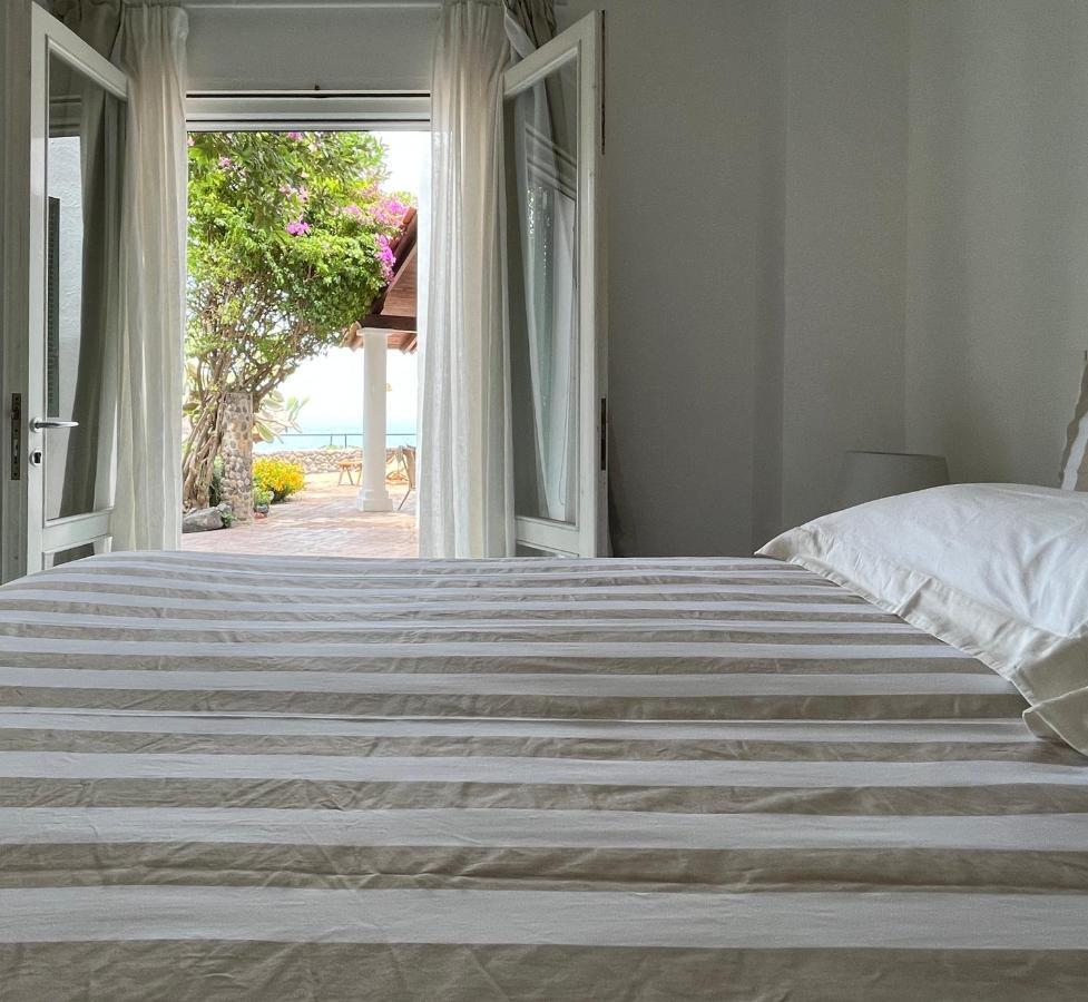 Nelinda Waterfront Accommodation Casamicciola Terme ภายนอก รูปภาพ