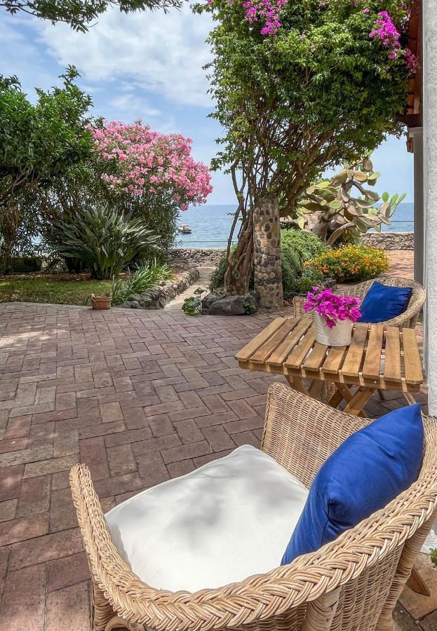 Nelinda Waterfront Accommodation Casamicciola Terme ภายนอก รูปภาพ